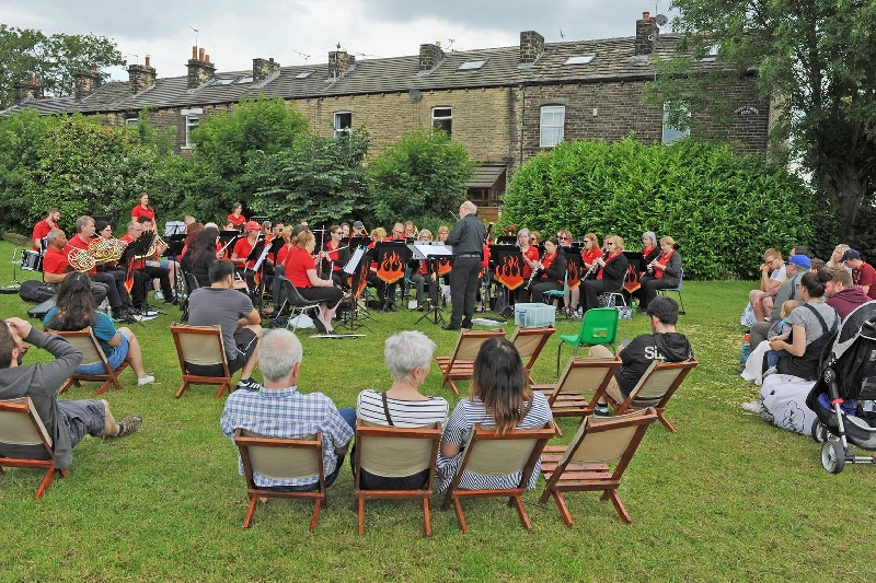 Phoenix Concert Band – Canal Gardens, Roundhay Park
